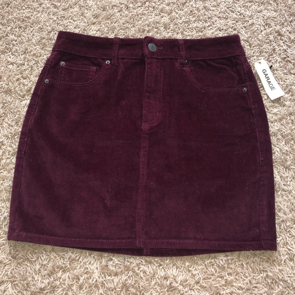 Brand New Maroon Skirt from The Garage!😍